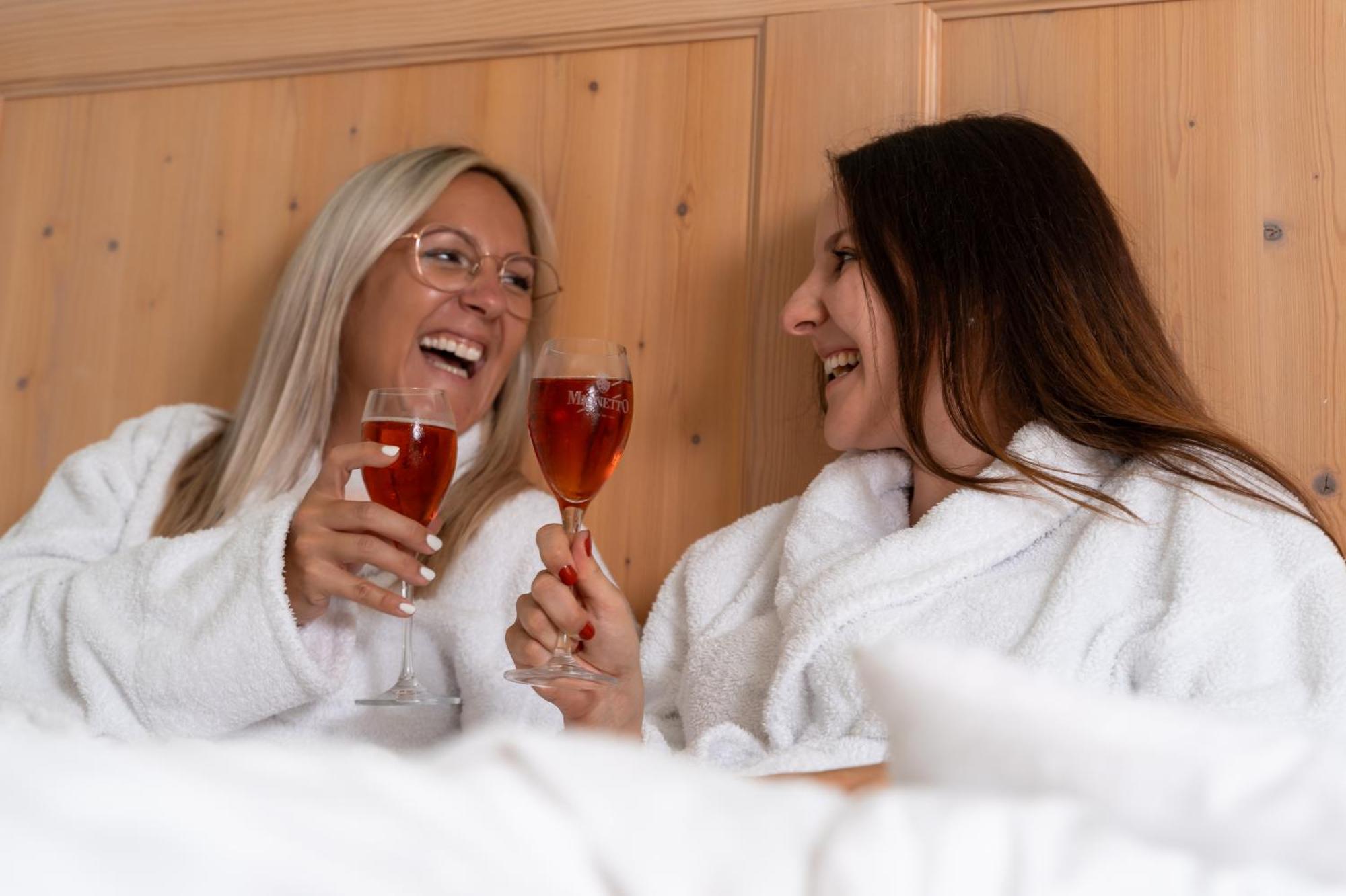 Daskaiser - Dein Gartenhotel In Tirol Hotel Ebbs